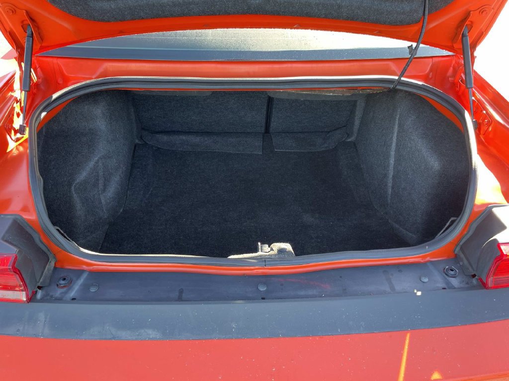Used 2013 Dodge Challenger R/T RWD image 15