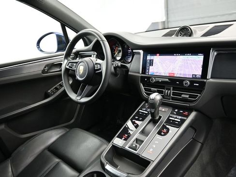 Used 2022 Porsche Macan GTS image 32