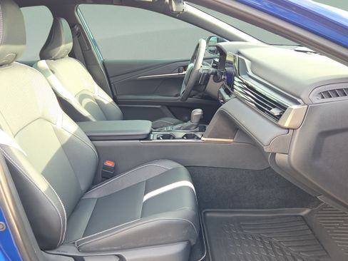 Used 2026 Toyota Camry SE FWD image 18