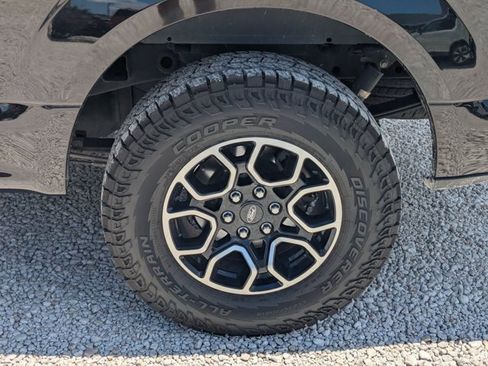 Used 2016 Ford F150 XLT w/ Equipment Group 302A Luxury RWD image 10