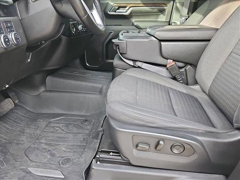 Used 2023 GMC Sierra 1500 Elevation image 15