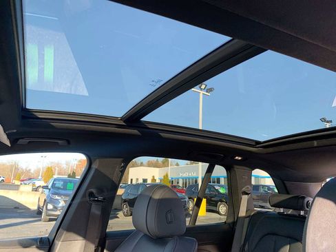 Used 2020 BMW X5 sDrive40i w/ Premium Package image 19