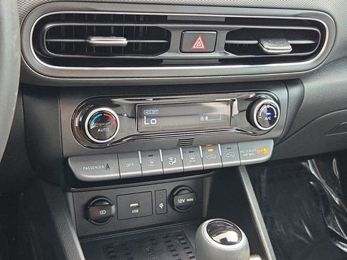 Used 2023 Hyundai Kona SEL w/ Convenience Package image 35