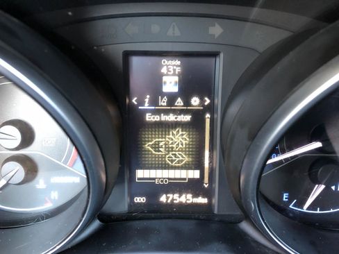 Used 2018 Toyota Corolla iM w/ All-Weather Mat Package image 15