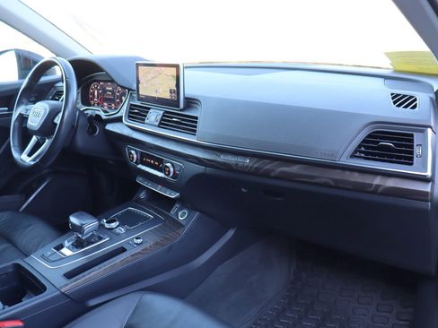 Used 2018 Audi Q5 2.0T Premium Plus w/ Premium Plus Package AWD/4WD image 21