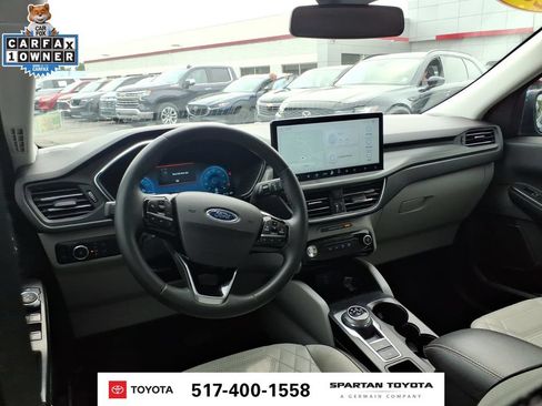 Used 2023 Ford Escape SE w/ PHEV Premium Package FWD image 13