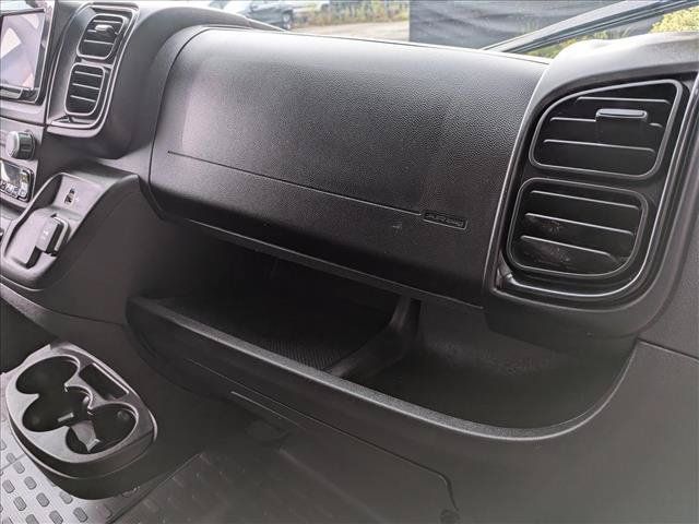 Used 2025 RAM ProMaster 2500 w/ Convenience Group FWD image 12