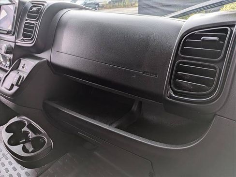 Used 2025 RAM ProMaster 2500 w/ Convenience Group FWD image 12