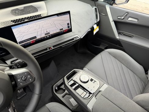 New 2026 BMW iX xDrive45 w/ M Sport Package image 29