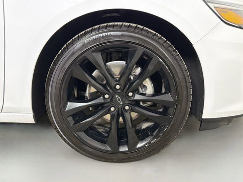 Used 2024 Chevrolet Malibu LT w/ Sport Edition FWD image 27