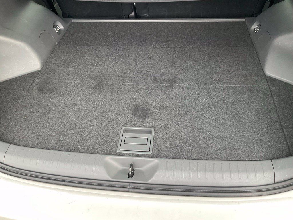 Used 2012 Toyota Prius V Five FWD image 10