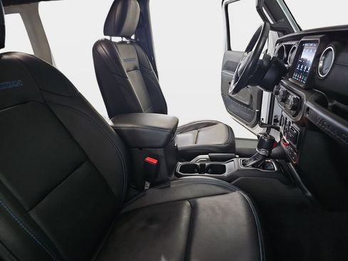 Used 2021 Jeep Wrangler Unlimited Rubicon 4xe w/ Cold Weather Group AWD/4WD image 12