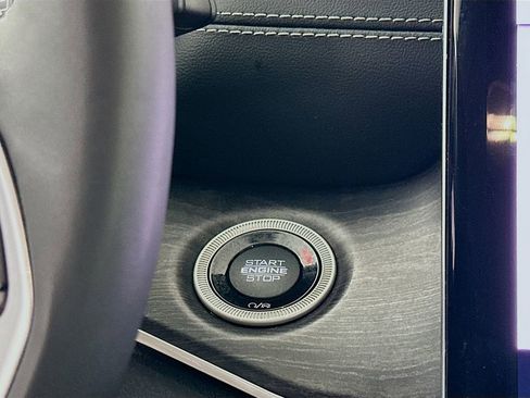 Used 2023 Jeep Grand Cherokee L Limited image 21