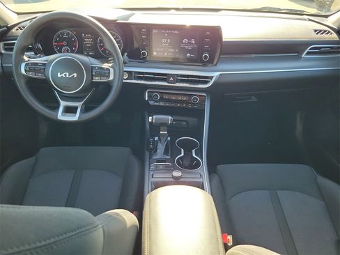 Used 2023 Kia K5 LXS image 16