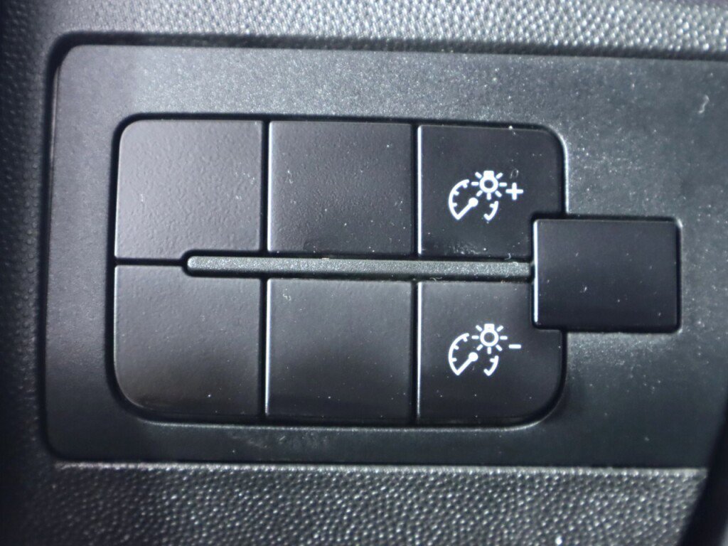 Used 2023 RAM ProMaster 2500 FWD image 10