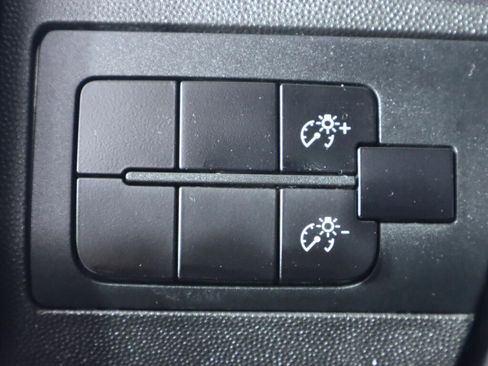 Used 2023 RAM ProMaster 2500 image 10