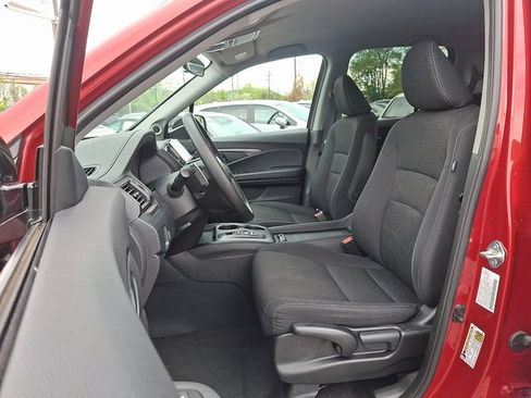 Used 2023 Honda Ridgeline Sport image 15