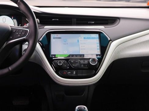 Used 2020 Chevrolet Bolt LT image 21