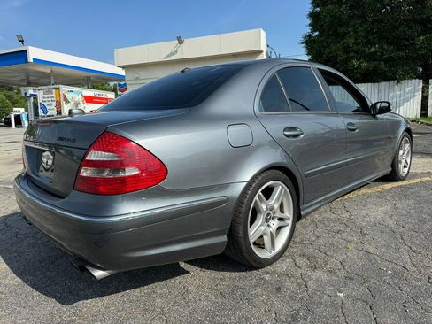 Used 2005 Mercedes-Benz E 55 AMG Sedan image 5