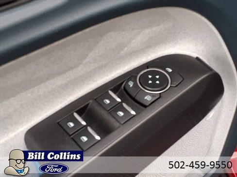 New 2026 Ford Maverick XLT image 17