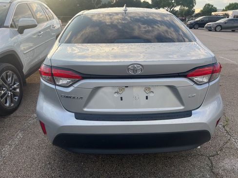 Used 2024 Toyota Corolla LE FWD image 5