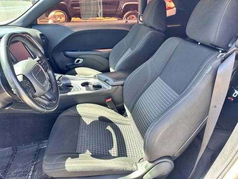 Used 2016 Dodge Challenger SXT w/ Super Sport Group (SS/T) image 11