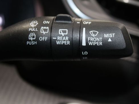 Used 2024 Jeep Grand Cherokee Altitude image 28