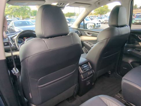 Used 2022 Subaru Ascent Limited w/ Technology Package image 19
