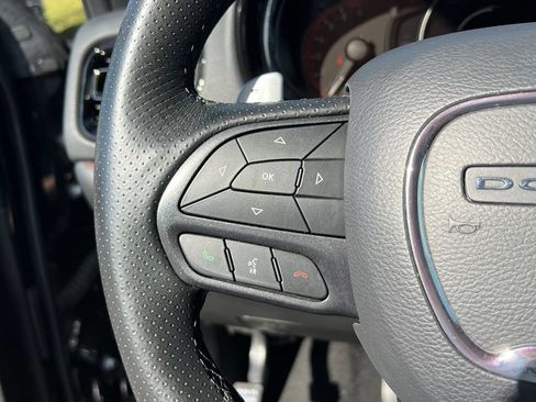 Used 2025 Dodge Durango GT RWD image 30