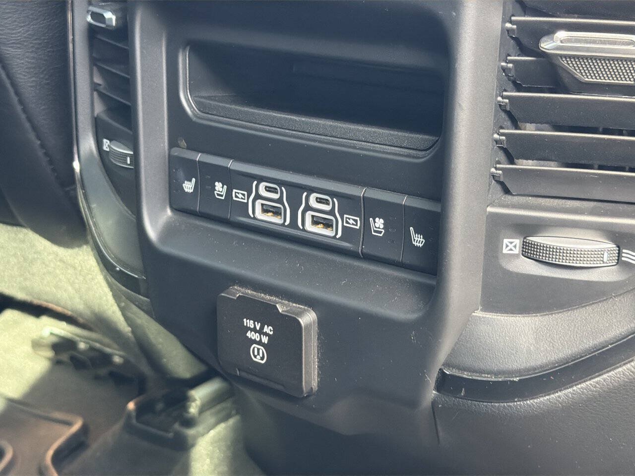 Used 2022 RAM 1500 Limited AWD/4WD image 27