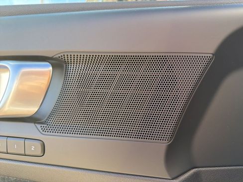 New 2026 Volvo XC40 B5 Plus w/ Protection Package Premier image 15