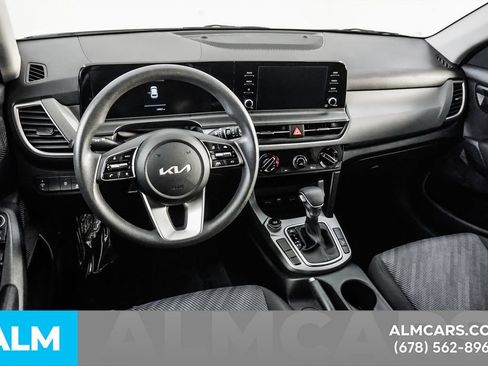 Used 2026 Kia Seltos LX FWD image 24