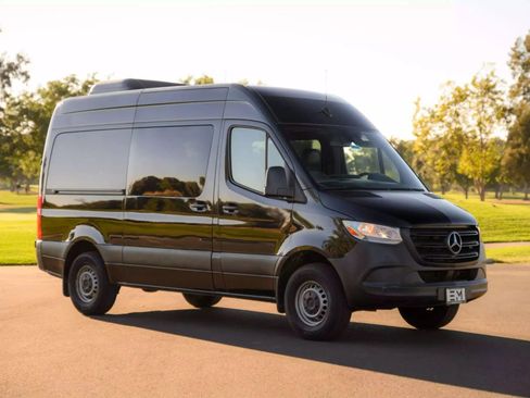 Used 2019 Mercedes-Benz Sprinter 2500 image 8