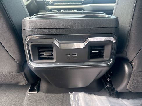 New 2026 GMC Sierra 1500 Elevation w/ Preferred Package AWD/4WD image 21