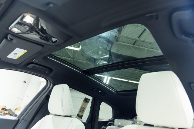 New 2027 BMW X1 xDrive28i AWD/4WD image 16