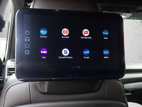 Used 2025 GMC Yukon XL AT4 Ultimate w/ LPO, Floor Liner Package AWD/4WD image 12