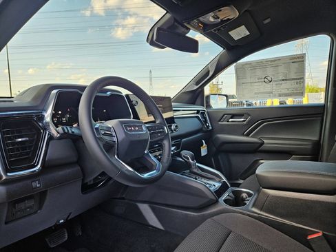 New 2026 GMC Canyon Elevation w/ Convenience Package RWD image 9