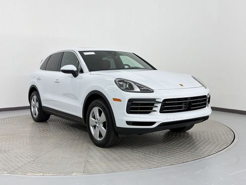 Certified 2022 Porsche Cayenne AWD/4WD image 7