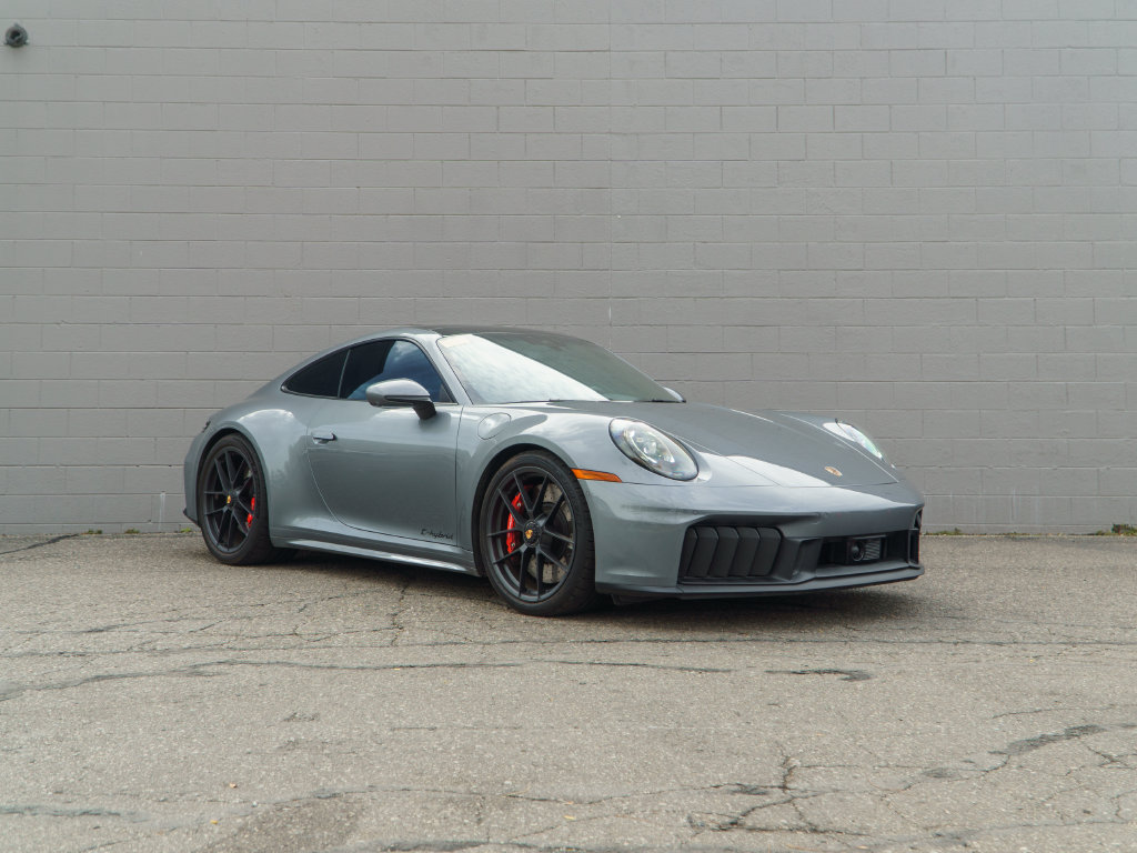 Used 2026 Porsche 911 Carrera 4 GTS AWD/4WD image 9