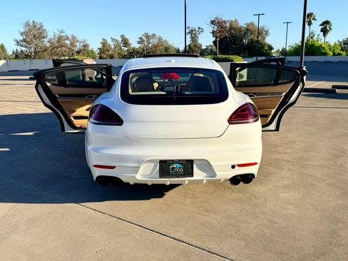 Used 2015 Porsche Panamera GTS AWD/4WD image 83