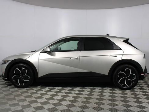 Used 2023 Hyundai Ioniq 5 SEL RWD image 34