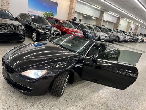 Used 2012 BMW 650i xDrive Convertible image 8