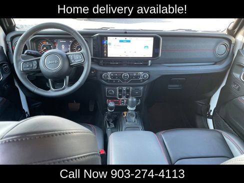 Used 2025 Jeep Wrangler Unlimited Rubicon image 13