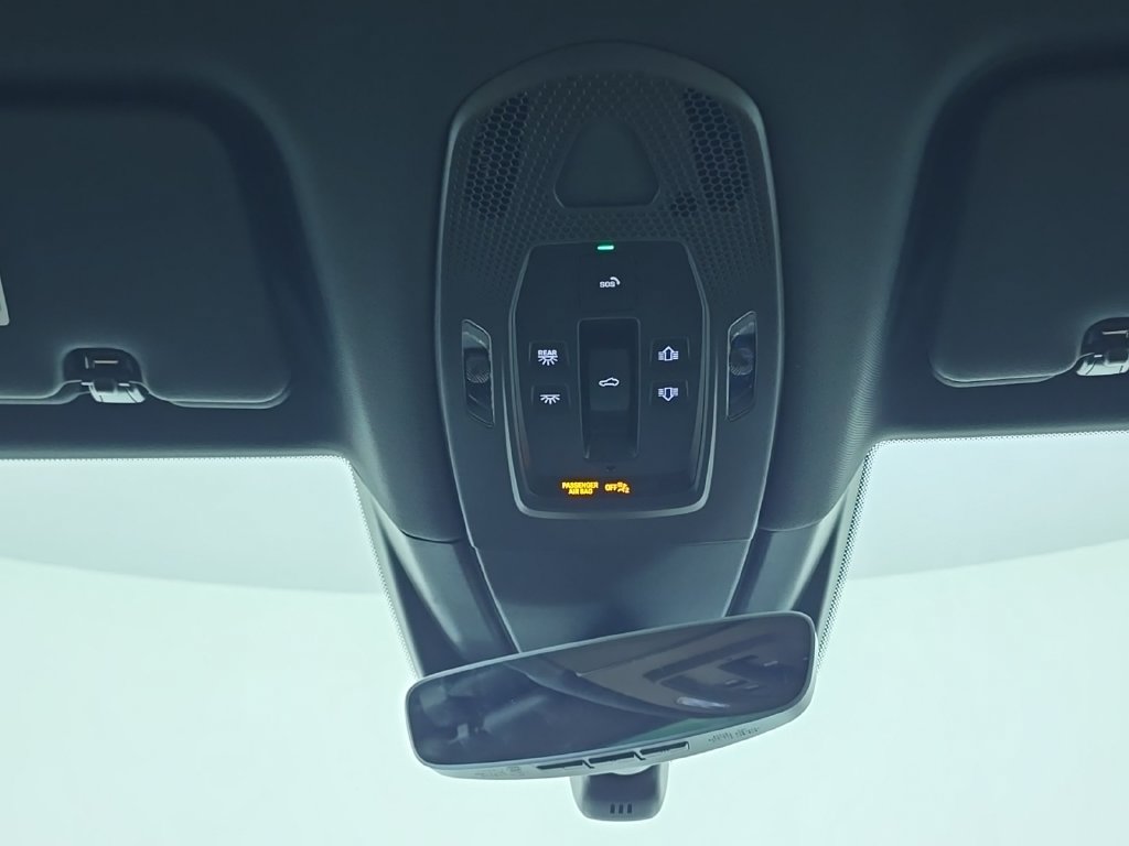 Certified 2026 Porsche Cayenne AWD/4WD image 27