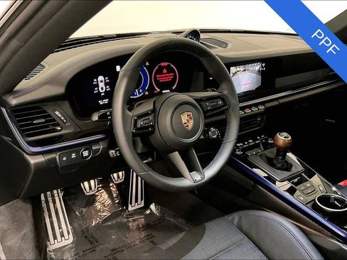 Used 2025 Porsche 911 Carrera T image 7