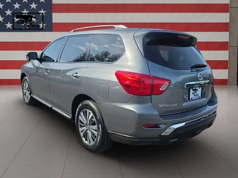 Used 2020 Nissan Pathfinder S AWD/4WD image 7