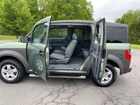 Used 2005 Honda Element EX image 59