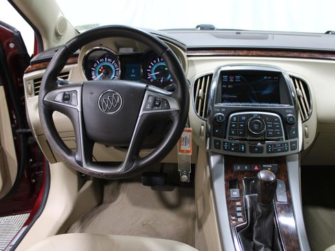 Used 2011 Buick LaCrosse CXL w/ Driver Confidence Package image 2