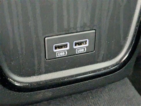 Certified 2023 Dodge Charger Scat Pack w/ Daytona Edition Group image 27