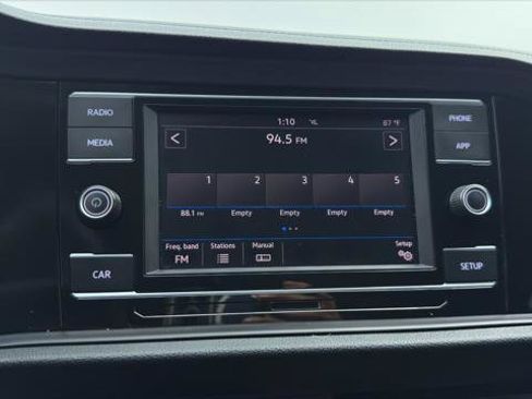 Used 2019 Volkswagen Jetta S FWD image 28